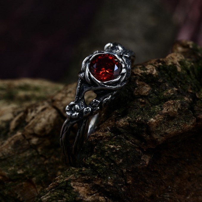 Gothic Ring with Fiery Garnet and Organic Design|Nature-Inspired Wedding Jewelry