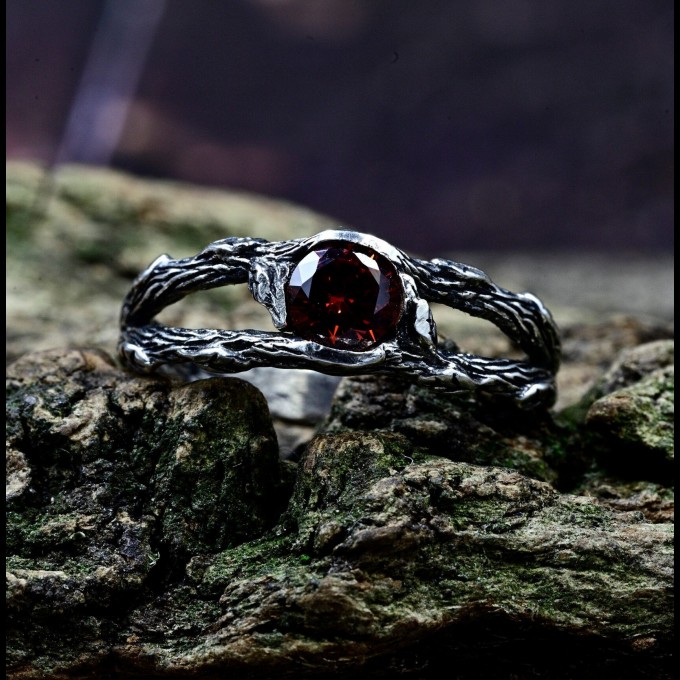 Fiery Gothic Ring with Garnet and Dark Claw Setting