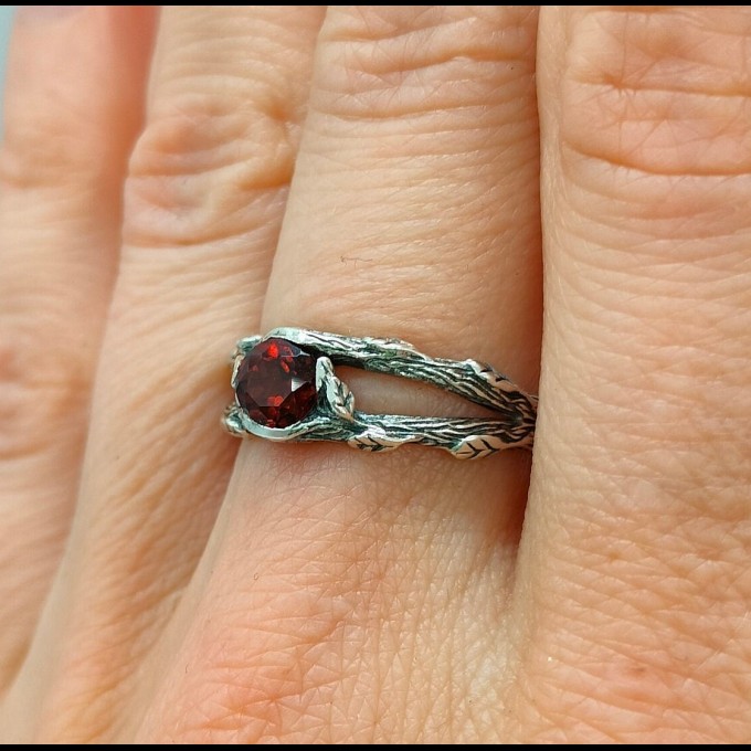 Fiery Gothic Ring with Garnet and Dark Claw Setting