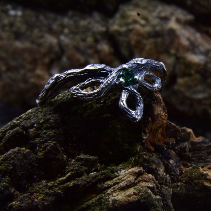 Whisper of the Forest: Elven Gothic Emerald Ring