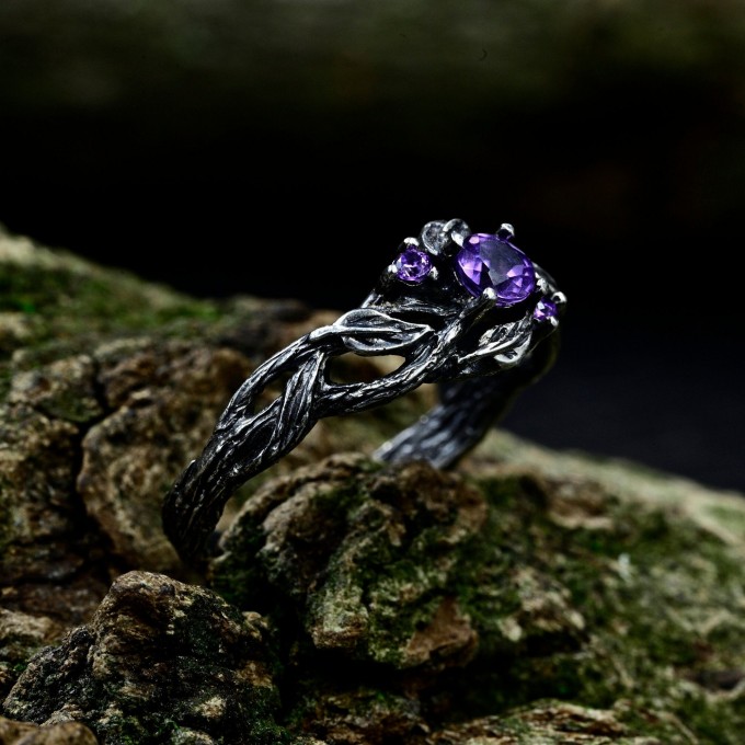 Amethyst Silver Ring with Intricate Fantasy Design