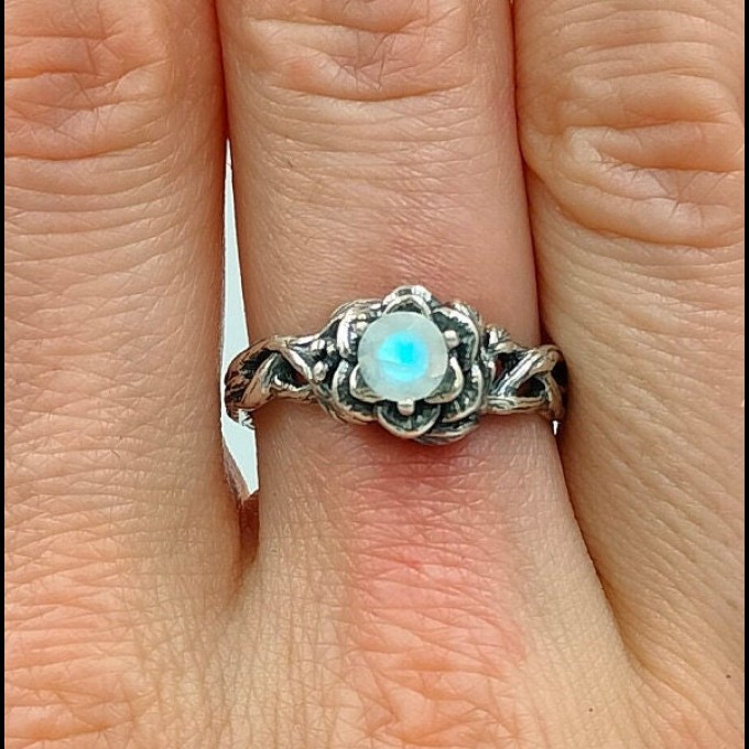 Elegant Gothic Floral Ring with Moonstone