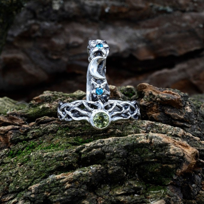 Gothic Peridot and Aquamarine Ring Set with Enchanted Nature Design