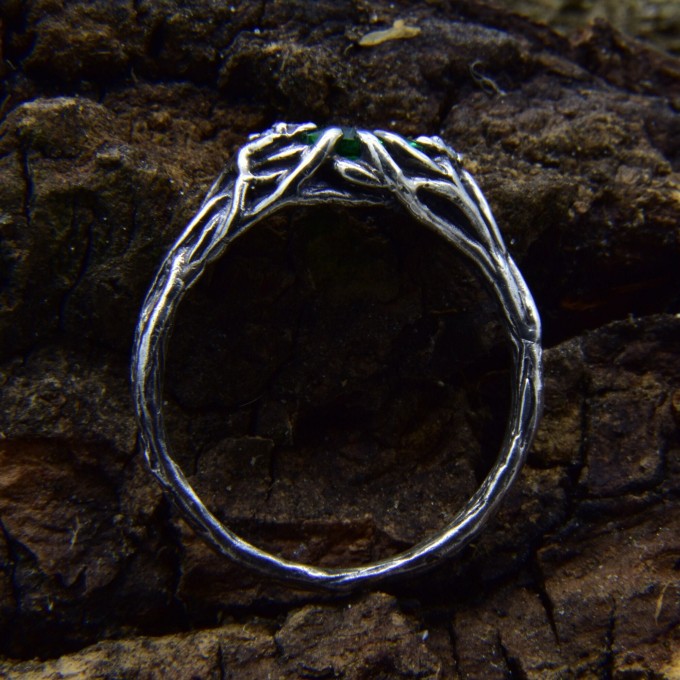 Handcrafted Silver Ring Featuring a Radiant Emerald