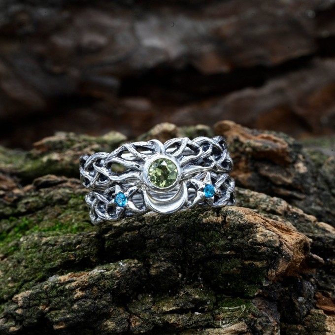 Gothic Peridot and Aquamarine Ring Set with Enchanted Nature Design