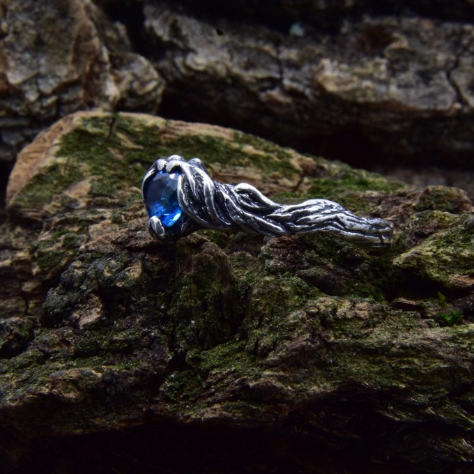 Wave of Midnight: Gothic Sterling Silver Ring with a Sapphire Gemstone