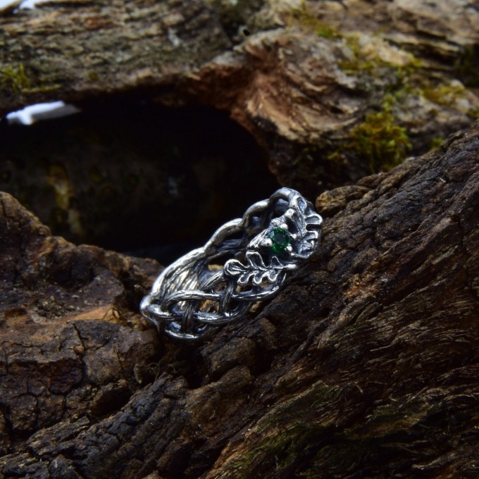 Gothic Nature Ring with Emerald  Gemstone