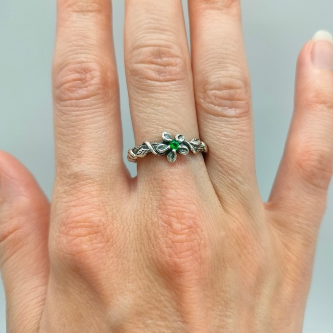 Delicate Braided Twig Engagement Ring – Nature Floral Oxidized Emerald Wedding Jewelry