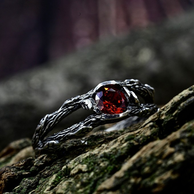 Fiery Gothic Ring with Garnet and Dark Claw Setting