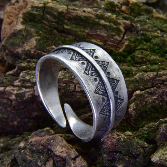 Timeless Symbol: Sterling Silver Open Ring with Engraved Runes
