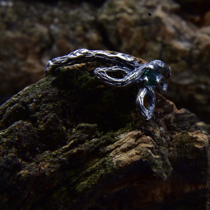 Whisper of the Forest: Elven Gothic Emerald Ring