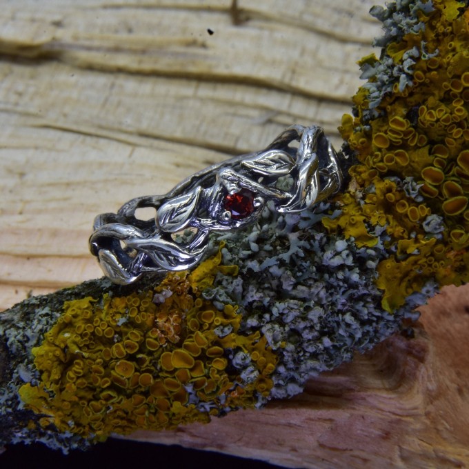 Gothic Garnet Ring with Twisting Vine Motif
