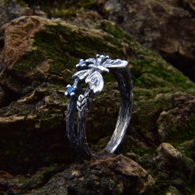 Dainty Aquamarine Ring with Vintage Flower Leaf – Unusual Nature-Inspired Engagement Ring