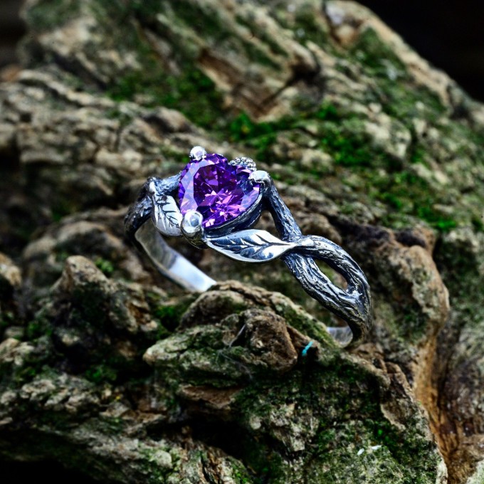 Gothic Amethyst Ring with Enchanted Leaf Motif