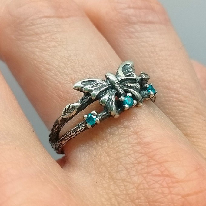 Elegant Gothic Butterfly Ring with Aquamarines