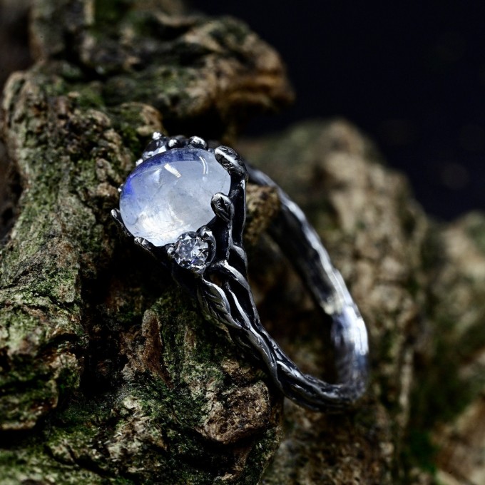 Gothic Silver Ring with Mystical Moonstone