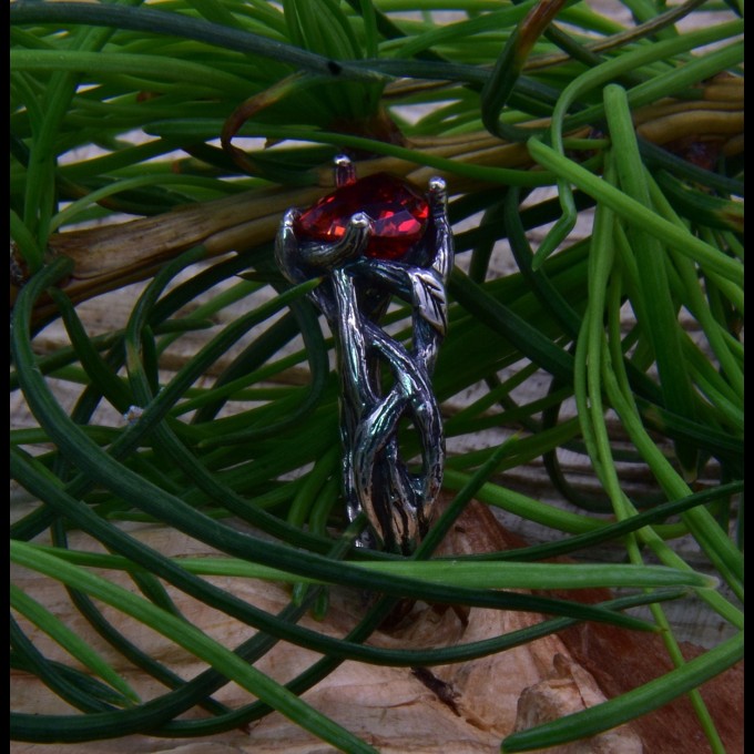 Gothic Garnet Ring with Intricate Flame Motif