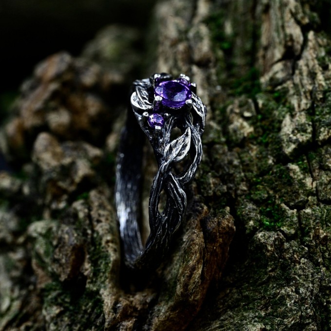 Silver Gothic Ring Adorned with Radiant Amethyst