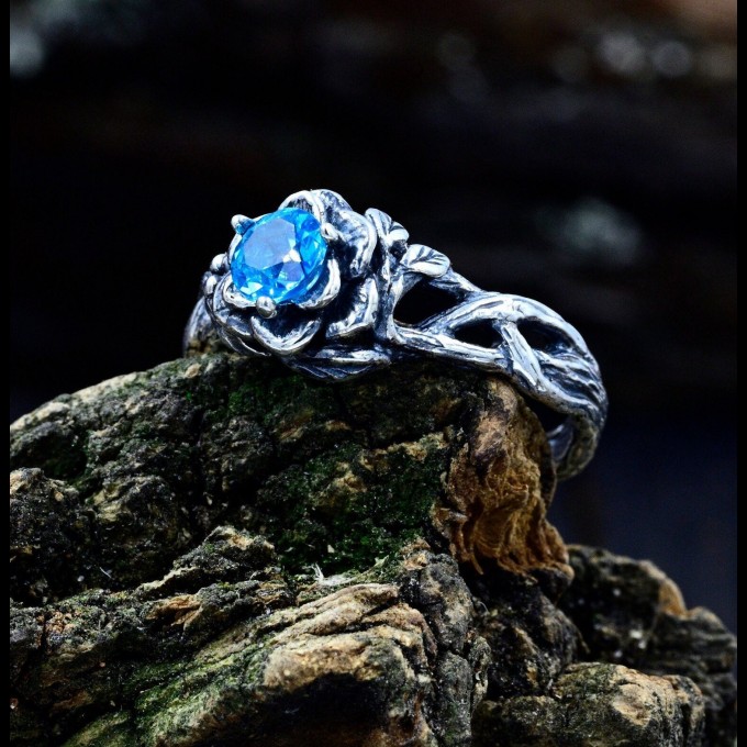 Gothic Floral Ring with Aquamarine|Unique Jewelry for Women