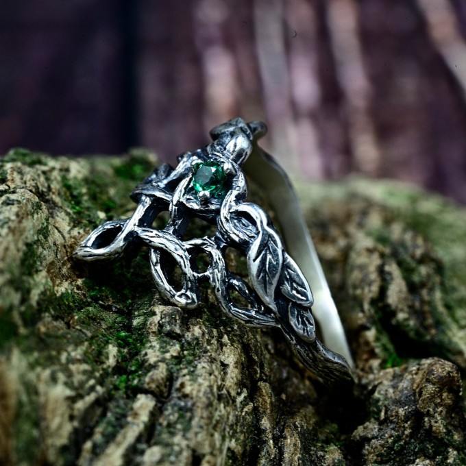 Gothic Celtic Silver Ring with Emerald Centerpiece