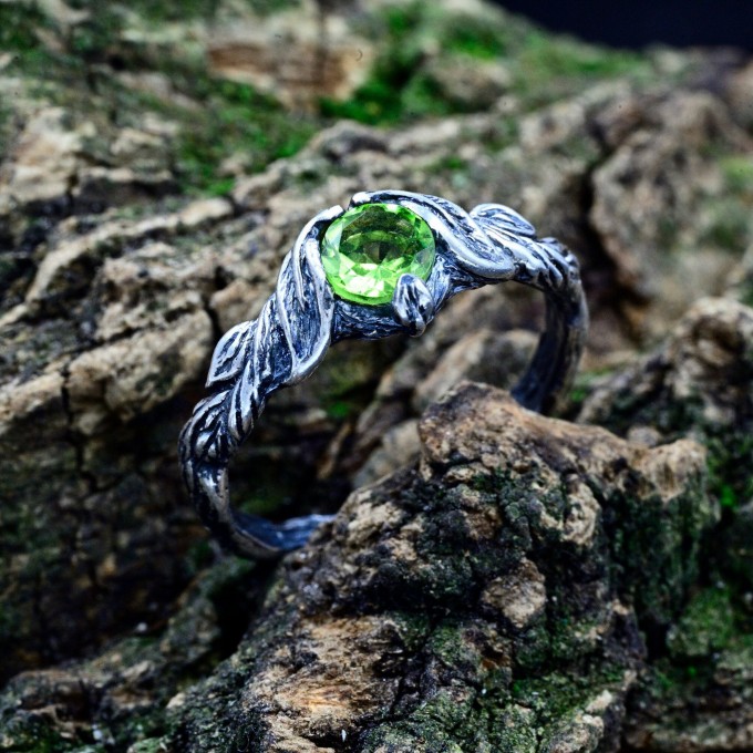 Gothic Peridot Ring with Mystical Leaf Motif