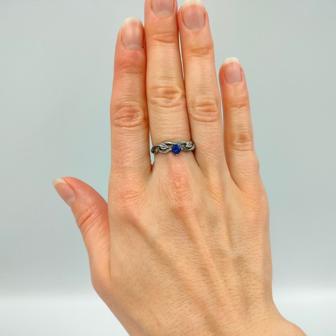 Nature-Inspired Peridot Silver Ring for Elegant Souls