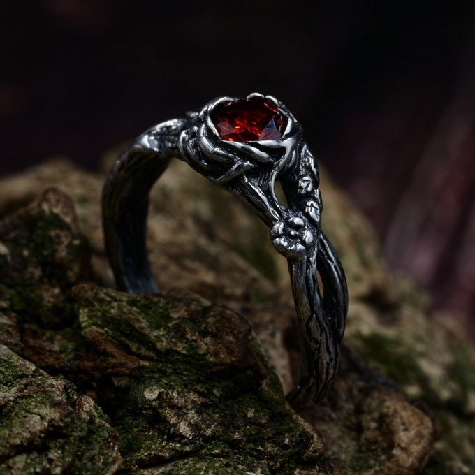 Gothic Ring with Fiery Garnet and Organic Design|Nature-Inspired Wedding Jewelry