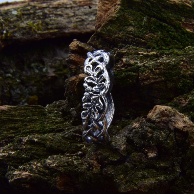 Gothic Silver Ring with Celtic Knot Motif
