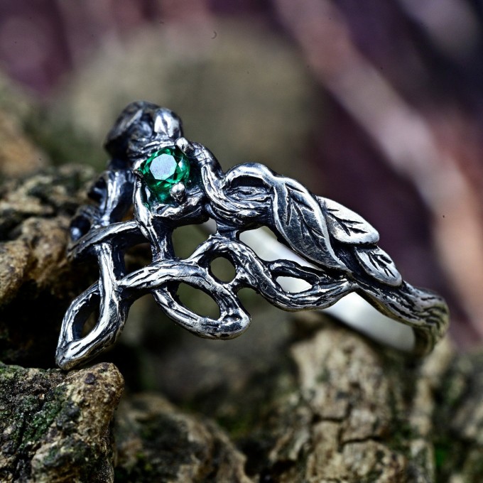 Gothic Celtic Silver Ring with Emerald Centerpiece