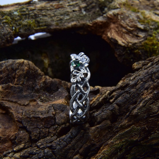 Silver Ring with Emeralds - A Symbol of Natural Elegance