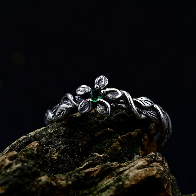 Delicate Braided Twig Engagement Ring – Nature Floral Oxidized Emerald Wedding Jewelry