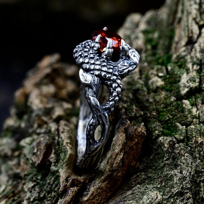 Silver Ring with Dragon Claw and Garnet Design