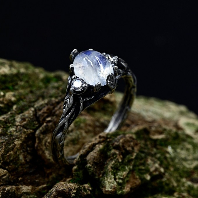 Gothic Silver Ring with Mystical Moonstone