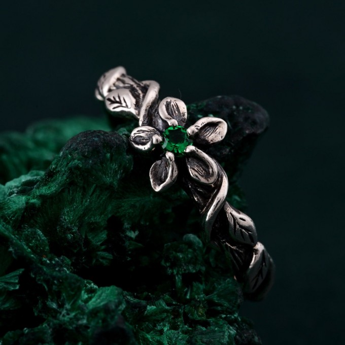 Emerald Blossom Silver Ring with Nature Motif