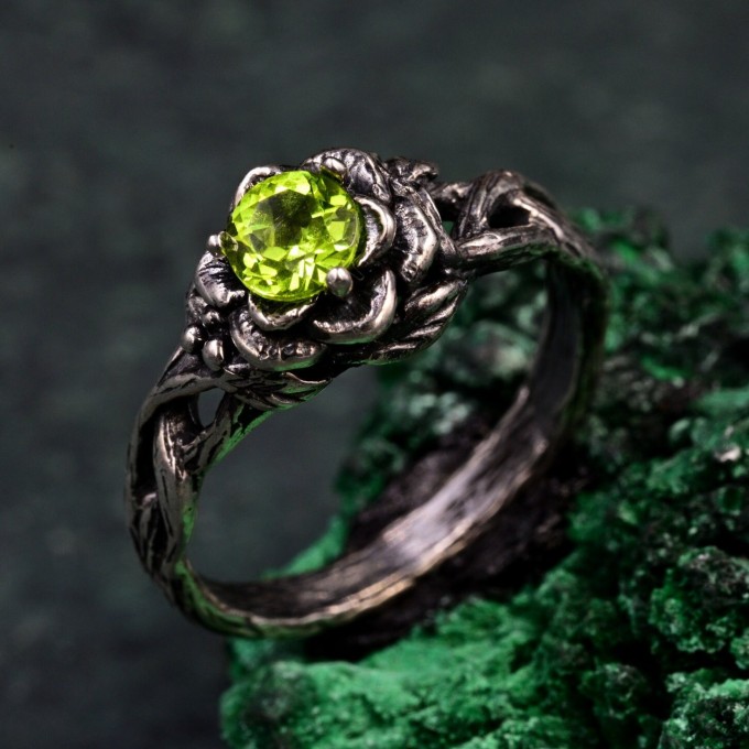 Silver Twisted Vine Engagement Ring - Romantic Forest-Inspired Jewelry