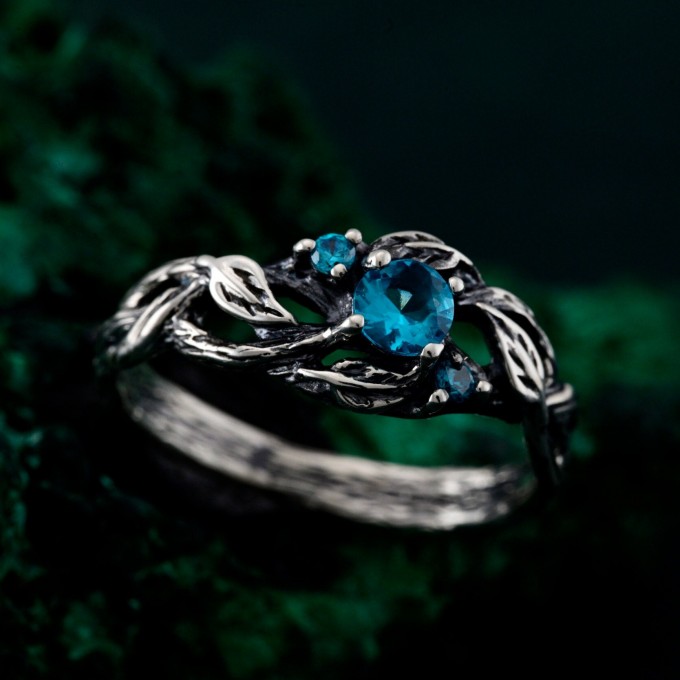 Nature's Finest Silver Leaf Elegance Ring