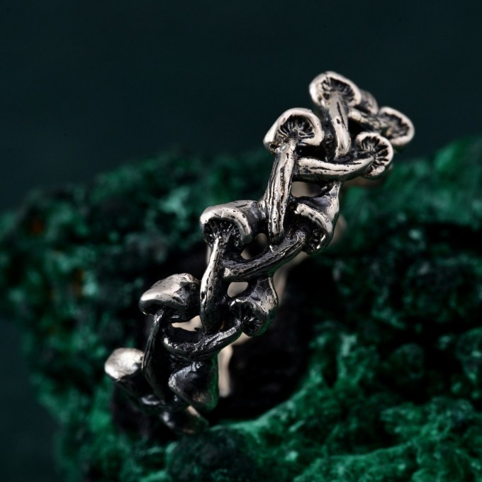 Mushroom Tale Ring - Silver Nature-Inspired Fantasy Forest Symphony Jewelry