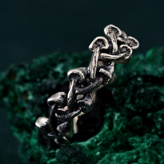 Silver Mushroom Ring: Nature-Inspired Forest Symphony Fantasy Ring