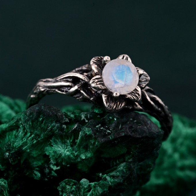 Blossom Twig Ring - Enchanted Forest and Woodland Whispers Design
