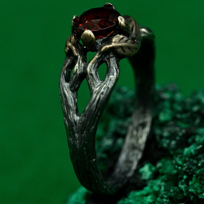 Enchanting Ring with Branch and Blossom - Forest Ring with Garnet