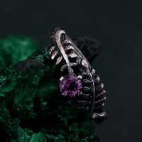 Amethyst Fern Branchlet Ring, Whispering Fern Ring, Twig and Fern Ring, Woodland Fern Band, Graceful Frond Ring