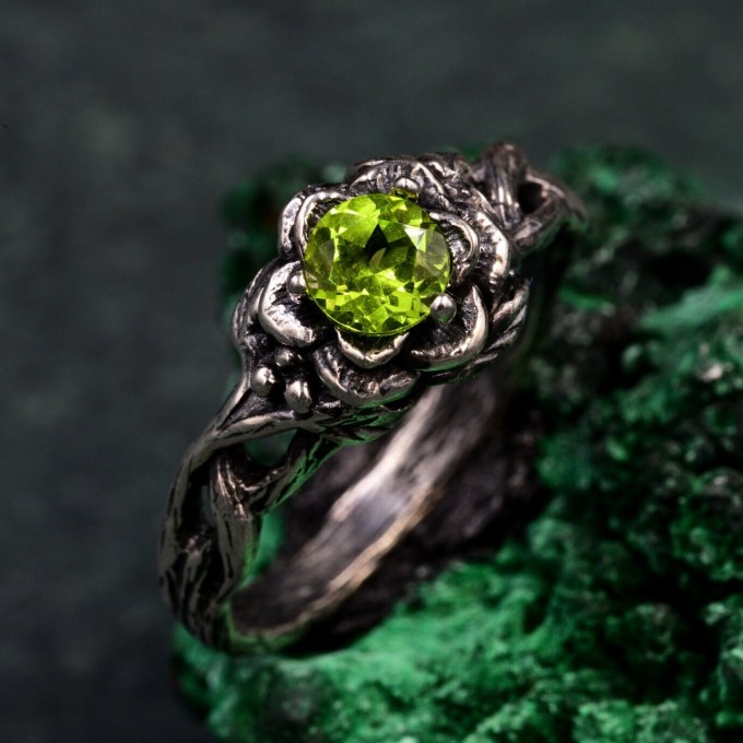 Silver Twisted Vine Engagement Ring - Romantic Forest-Inspired Jewelry