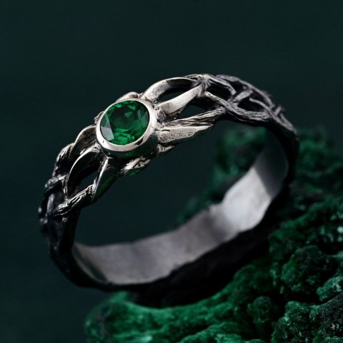 Binding Grove: Gothic Emerald Ring