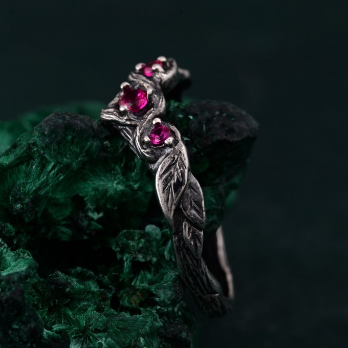 Enchanted Forest Silver Ring Set - Whimsical Leaf Design Wedding Stack