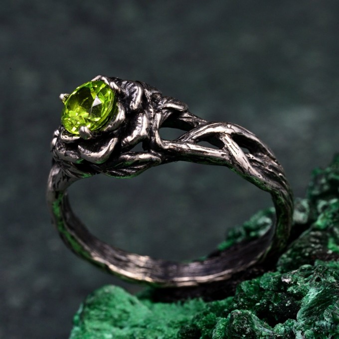 Silver Twisted Vine Engagement Ring - Romantic Forest-Inspired Jewelry