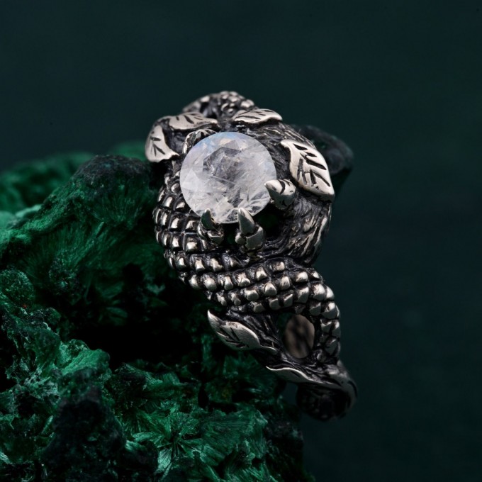 Silver Dragon Armor Ring: Serpentine Elegance with Dragon Scale Design