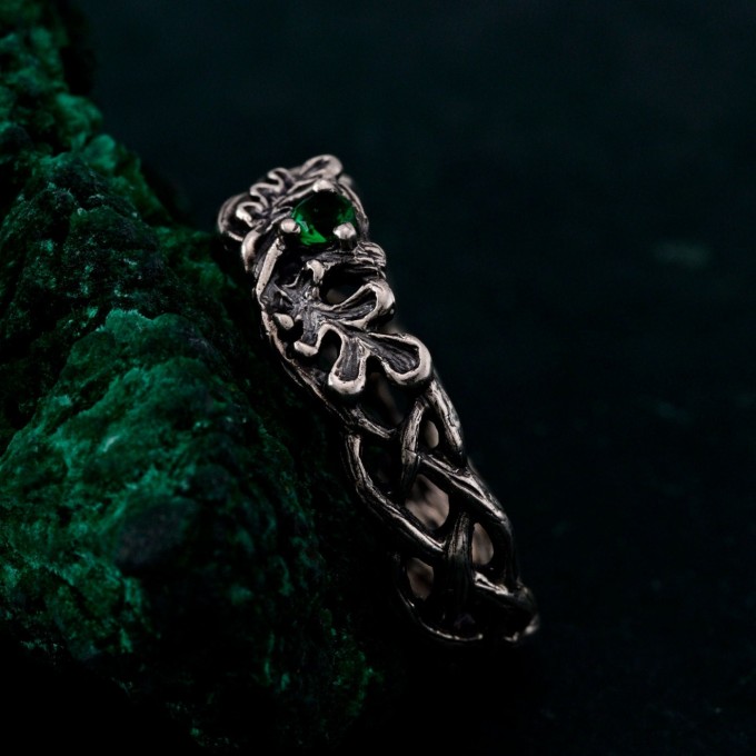 Emerald Oak Leaf Silver Ring