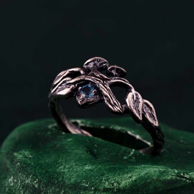 Gothic Witch Rings with Topaz – Unisex Silver Geometric Wedding Ring