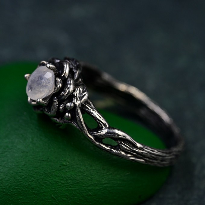 Gothic Sterling Silver Ring with Moonstone: A Celestial Dream