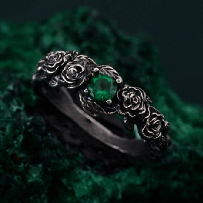Silver Rose Bouquet Ring: Enchanted Rose Garden Design